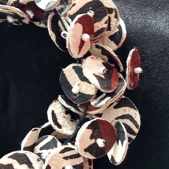 Handmade Necklace with Round Paper Disc Flowers with Freshwater Pearl Centers - Picture 3 of 6